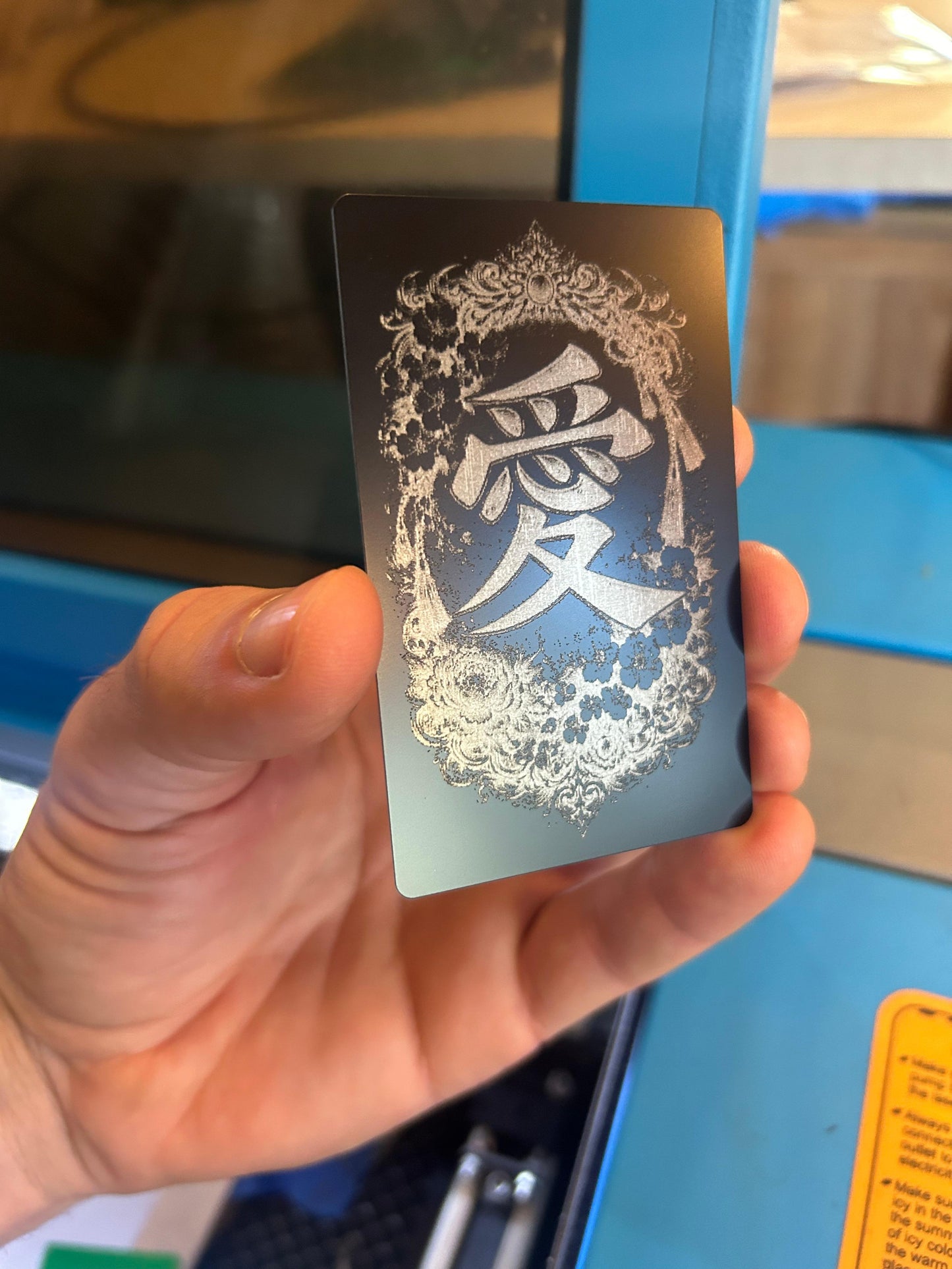 Metal "Love" Kanji engraving valentine's day card