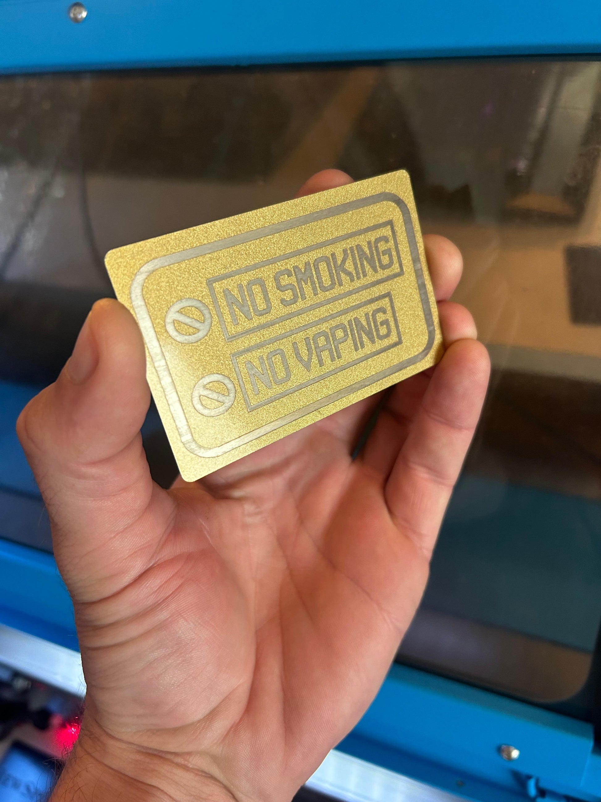 Laser engraved metal No Smoking placard in gold/silver